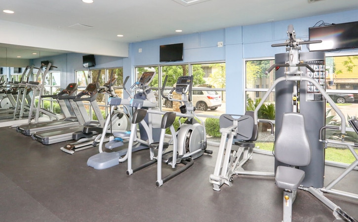 fitness center 2 villas on guadalupe student apartments austin tx